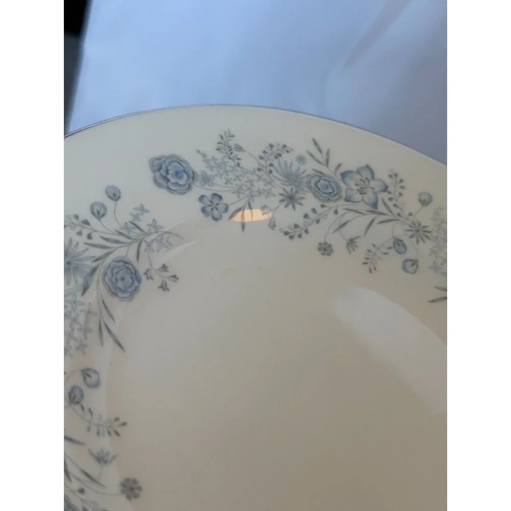 Wedgwood set blue